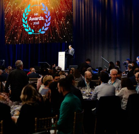 La cérémonie de la remise des prix lors du congrès 2023 de l'IHF à Lisbonne